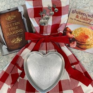 Baking. Gluten free. Apron, baking pan, spoons